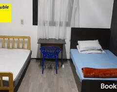 Pansion Rooms With Ac At Apartment With Access And Private Entrance At Nasr City, Cairo, Egypt (Kairo, Egipat)