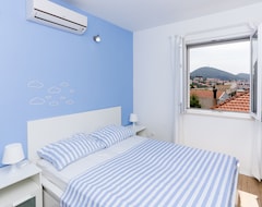 Huoneistohotelli Apartments Villa Karmen (Dubrovnik, Kroatia)