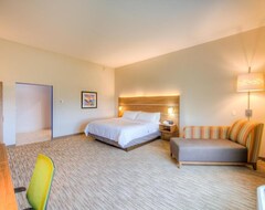 Holiday Inn Express & Suites - Remington, an IHG Hotel (Remington, ABD)