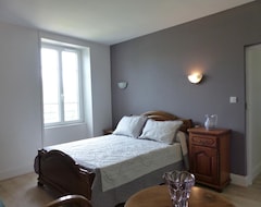 Toàn bộ căn nhà/căn hộ Gite Saint-bonnet-de-rochefort, 3 Bedrooms, 6 Persons (Saint-Bonnet-de-Rochefort, Pháp)
