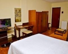 Hotel Estoril (Pelotas, Brazil)