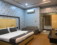 Khách sạn Hotel Rahul palace (Nagpur, Ấn Độ)