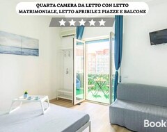 Toàn bộ căn nhà/căn hộ [panoramico E A 90 Metri Dal Mare] (Castel Volturno, Ý)
