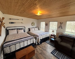 Cijela kuća/apartman Rustic Luxury' Lakefront Cabin In Beautiful Wooded Surroundings! (Nancy, Sjedinjene Američke Države)