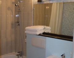 Hotel Come Inn Poitiers Nord (Poitiers, Francia)