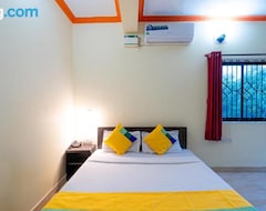 Khách sạn Adam Hotel & Resort (Baga, Ấn Độ)