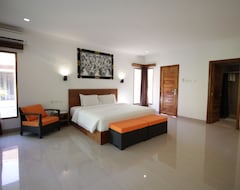 Khách sạn Ring Sameton Inn (Jungut Batu Beach, Indonesia)