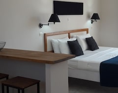 Hotelli Toni´s Guesthouse (Kavos, Kreikka)