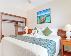 Hotelli SunBreeze Suites (San Pedro, Belize)