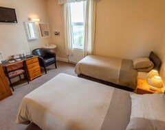 Hotel Aarondale Guest House (Seaton Carew, Reino Unido)