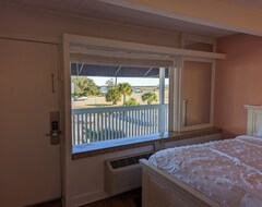 Entire House / Apartment Waterway Lodge (Wrightsville Beach, USA)