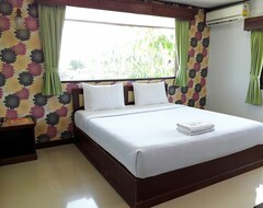 Hotel Fahproudfon (Nakhon Ratchasima, Thailand)