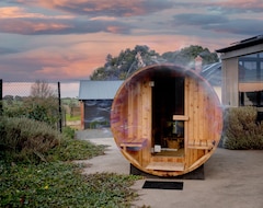 Koko talo/asunto The Butlers Residence, Charming Romantic Villa (Oakbank, Australia)