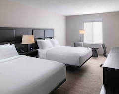 Khách sạn La Quinta Inn & Suites St. Albans (St. Albans, Hoa Kỳ)