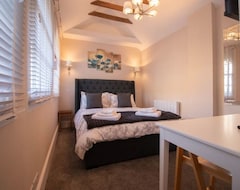 Tüm Ev/Apart Daire Splendid 1 Bed Suite At Florence House, Centre Of Herne Bay And 300m To Beach (Kennett, Birleşik Krallık)
