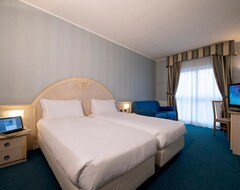 Khách sạn Hotel CDH Villa Ducale (Parma, Ý)