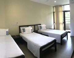 Saninro Hotel - Ragama (Ja-Ela, Sirilanka)