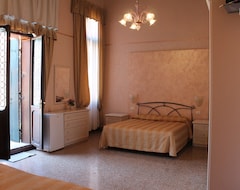 Hotel Palazzo Lion Morosini - Check In Presso Locanda Ai Santi Apostoli (Venedig, Italien)