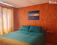 Entire House / Apartment Cabana Queule (Toltén, Chile)