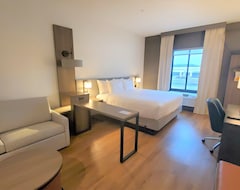 Khách sạn Comfort Inn & Suites (Panama City Beach, Hoa Kỳ)