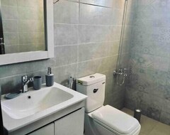 Cijela kuća/apartman Celine Furnished Apartments Flat 3 (Tyre, Libanon)