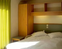 Cijela kuća/apartman Vvf Villages Bastides In Aveyron - 2 Rooms For 4 People (Najac, Francuska)