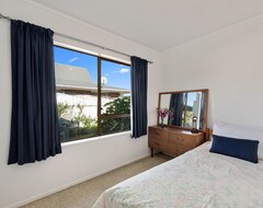 Entire House / Apartment Close To The Beach And Town, Currently Available For Aims Games Blake Park (Mount Maunganui, New Zealand)
