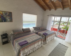 Tüm Ev/Apart Daire New Gated Hacienda Estate W/pool Directly On The Beach (Tecoman, Meksika)