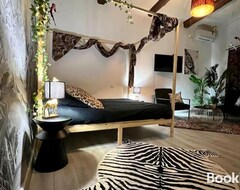 Koko talo/asunto La Savane Room (Montagnac, Ranska)