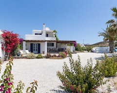Koko talo/asunto Quiet Three Bedroom Home On The Beach Naxos Ang Hm (Axos, Kreikka)