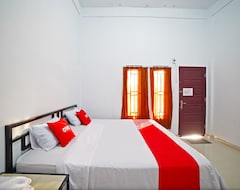 Hotel Oyo 90618 Hanania House (Aceh Tamiang, Indonesien)