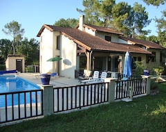 Toàn bộ căn nhà/căn hộ Villa In Dordogne With Private Pool (Labouquerie, Pháp)