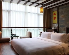 Khách sạn Hotel Huashuiwan Celebrity Resort (Dayi, Trung Quốc)