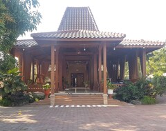 Khách sạn Collection O 93028 Homestay Joglo Ibu (Yogyakarta, Indonesia)