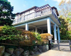 Hotel Cozy Villa W/hot Springs And Nature. (Ito, Japan)