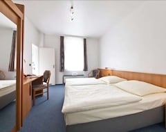 Hotel Commerz (Hamburg, Germany)