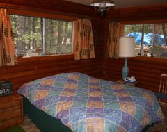 Hele huset/lejligheden River Front Mountain Cabin with Views! (Sierra City, USA)