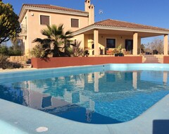 Cijela kuća/apartman A Large Familiy Poolvilla With A Lot Of Privacy (Daya Nueva, Španjolska)