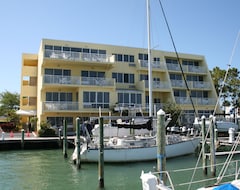 Khách sạn Large 3 Bdrm Penthouse On Clearwater Bay. Sleeps 10 (Clearwater, Hoa Kỳ)