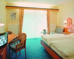 Cijela kuća/apartman Single Room With Shower/wc - Waldhotel Kurfürst (Kaisersesch, Njemačka)