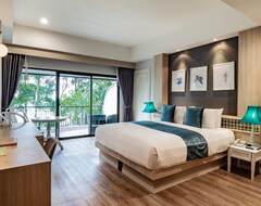 Hotel Emerald Beach Resort & Spa (Phangnga, Thailand)