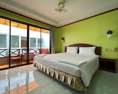 Hotel Me Mee Place & Tour Krabi (Krabi, Tajland)