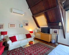 Entire House / Apartment Passeig De Gracia Studio Loft (Barcelona, Spain)
