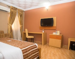Hotel Orchid (Lagos, Nigeria)