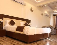 Hotel Om Rudrapriya Resort (Ranthambore National Park, India)