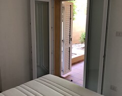 Khách sạn Ls Costa Paradiso (Vignola, Ý)
