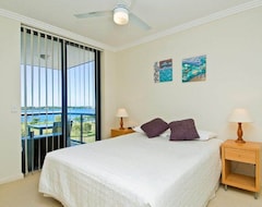 Căn hộ có phục vụ Aqualine Apartments On The Broadwater (Southport, Úc)