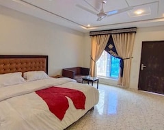 Khách sạn Ramada Inn Hotel & Resort (Mardan, Pakistan)