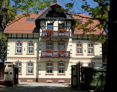 Toàn bộ căn nhà/căn hộ Apartment Apt. Popiel In Szczawno Zdroj - 2 Persons, 1 Bedrooms (Szczawno-Zdrój, Ba Lan)