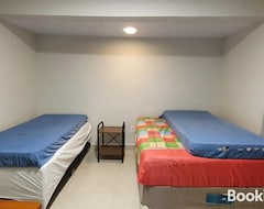 Entire House / Apartment Canto Da Pedra - Casa Na Montanha Para Descanso (Itaúna, Brazil)